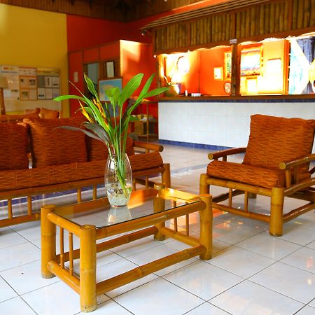 Merrils Beach Resort II Негрил Екстериор снимка