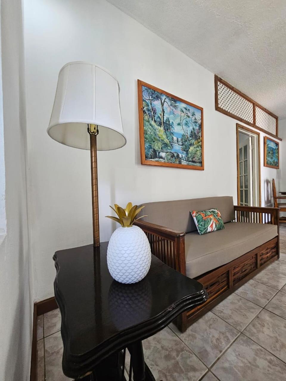 Merrils Beach Resort II Негрил Екстериор снимка